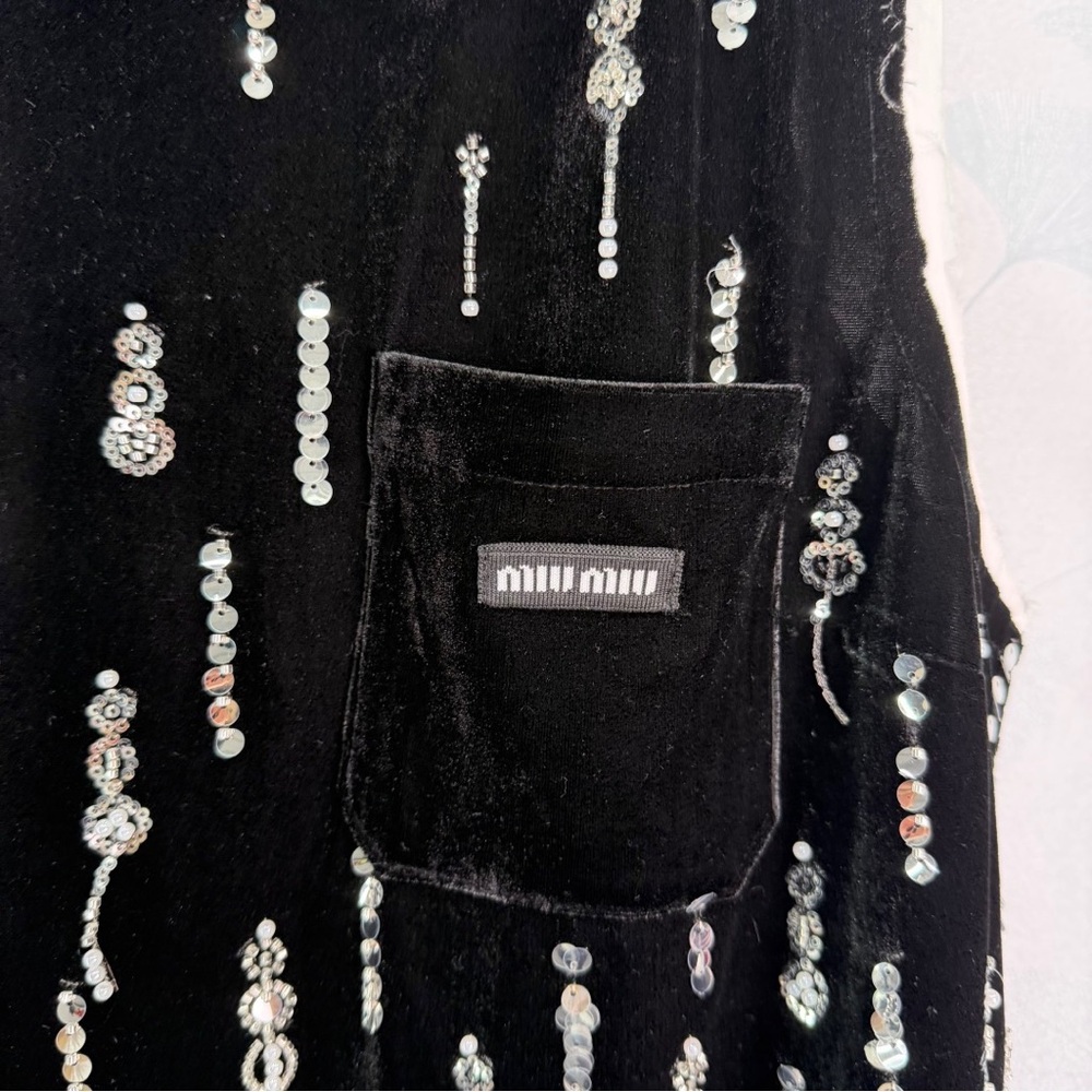 Miu Miu Black and White Sequin Midi Dress - Picture 5 of 9
